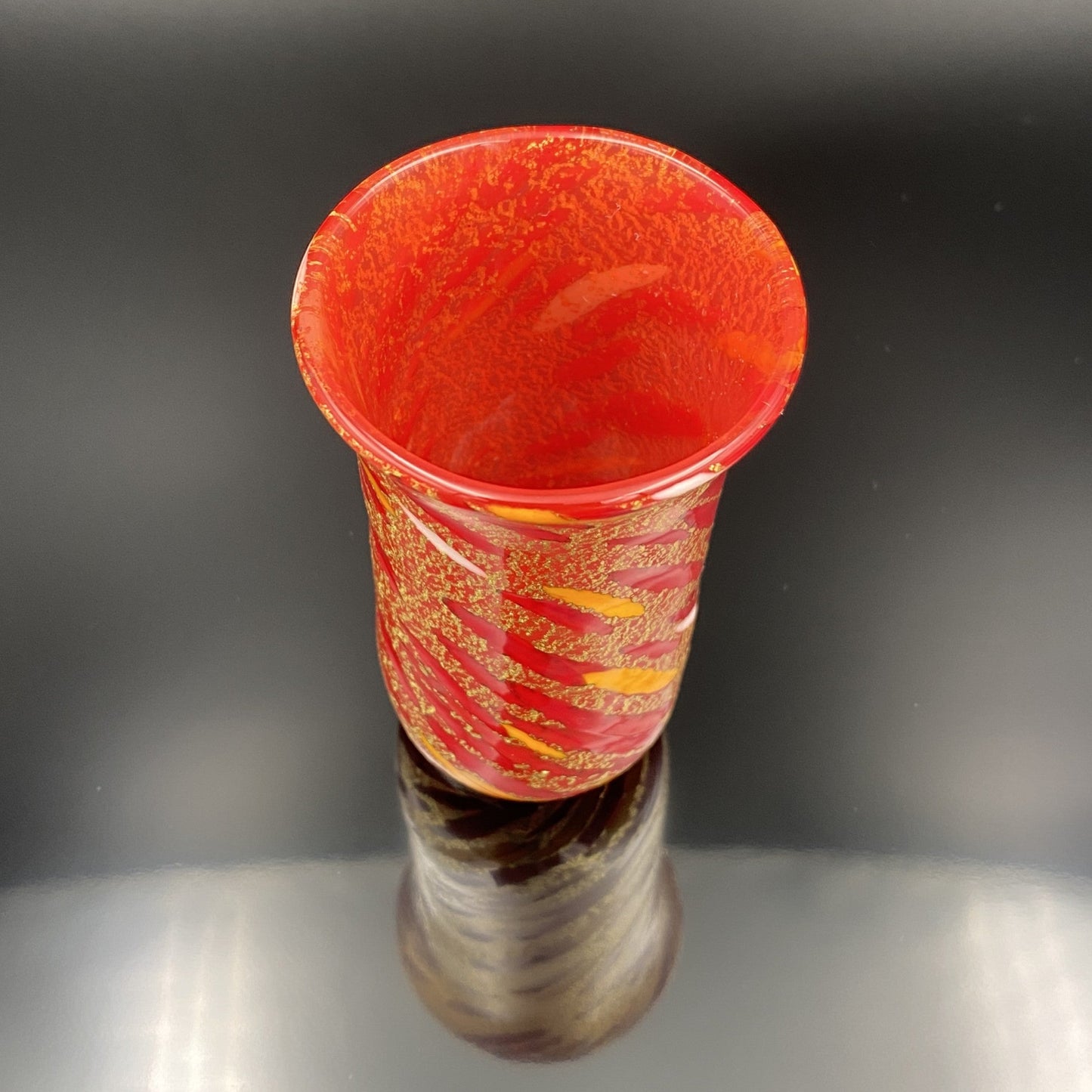 岩田 久利 作 手吹 金彩 赤ガラス 盃(杯) #25
