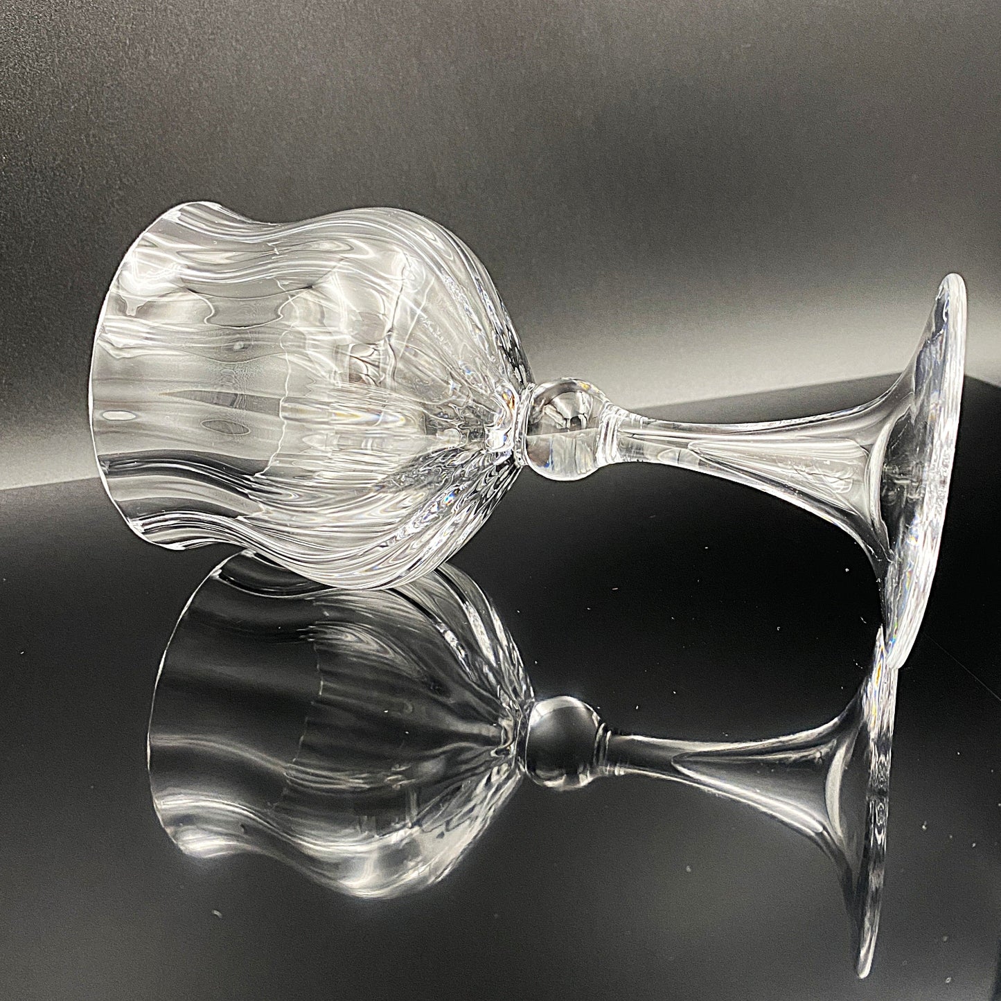 DAUM(ドーム)クリスタル Verona (ベローナ)モデル ワイングラス2点セット #30