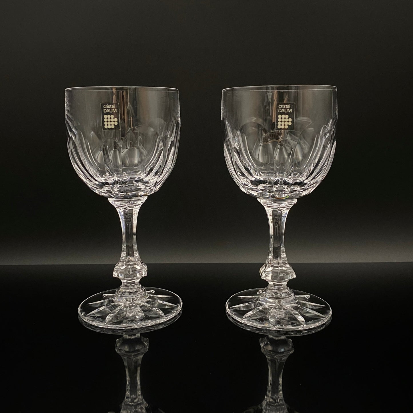 DAUM(ドーム)クリスタル Chinon(シノン)モデル 白ワイングラス2点セット #33
