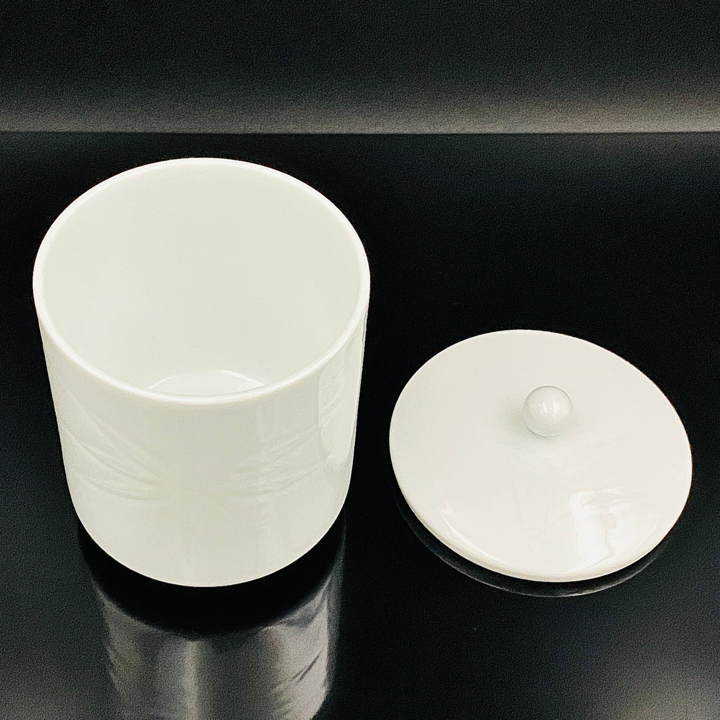 人間国宝 井上 萬二 作 白磁彫文 湯呑 陶器グラス #42