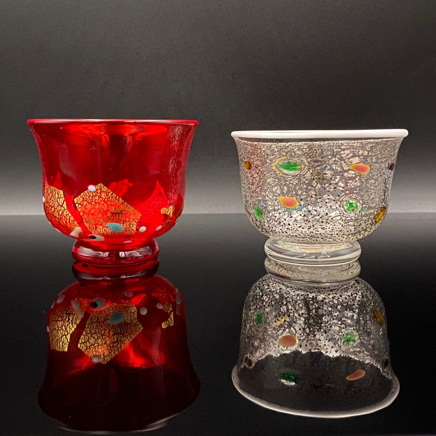 石井 康治 作 『祝盃』手吹き硝子 赤白酒盃2点セット #54