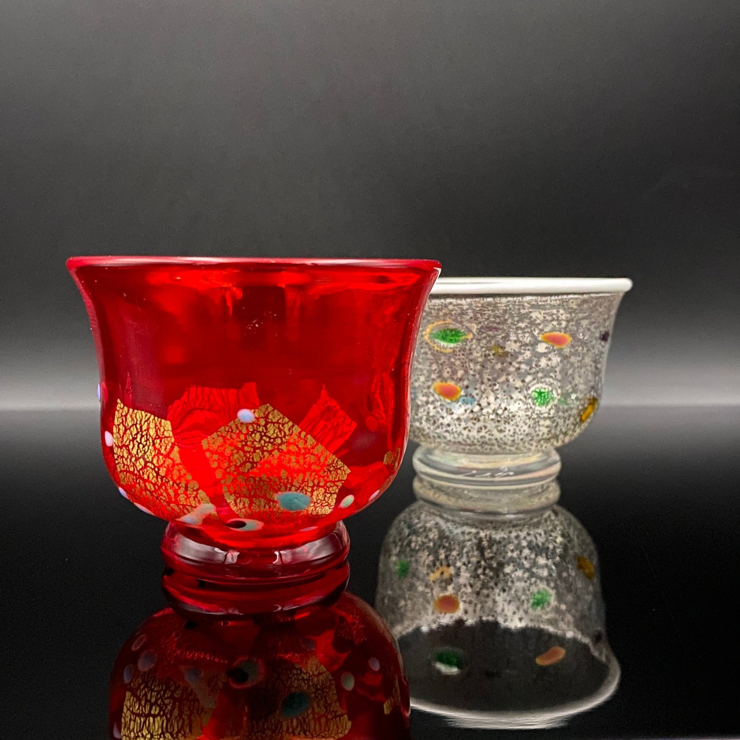 石井 康治 作 『祝盃』手吹き硝子 赤白酒盃2点セット #54