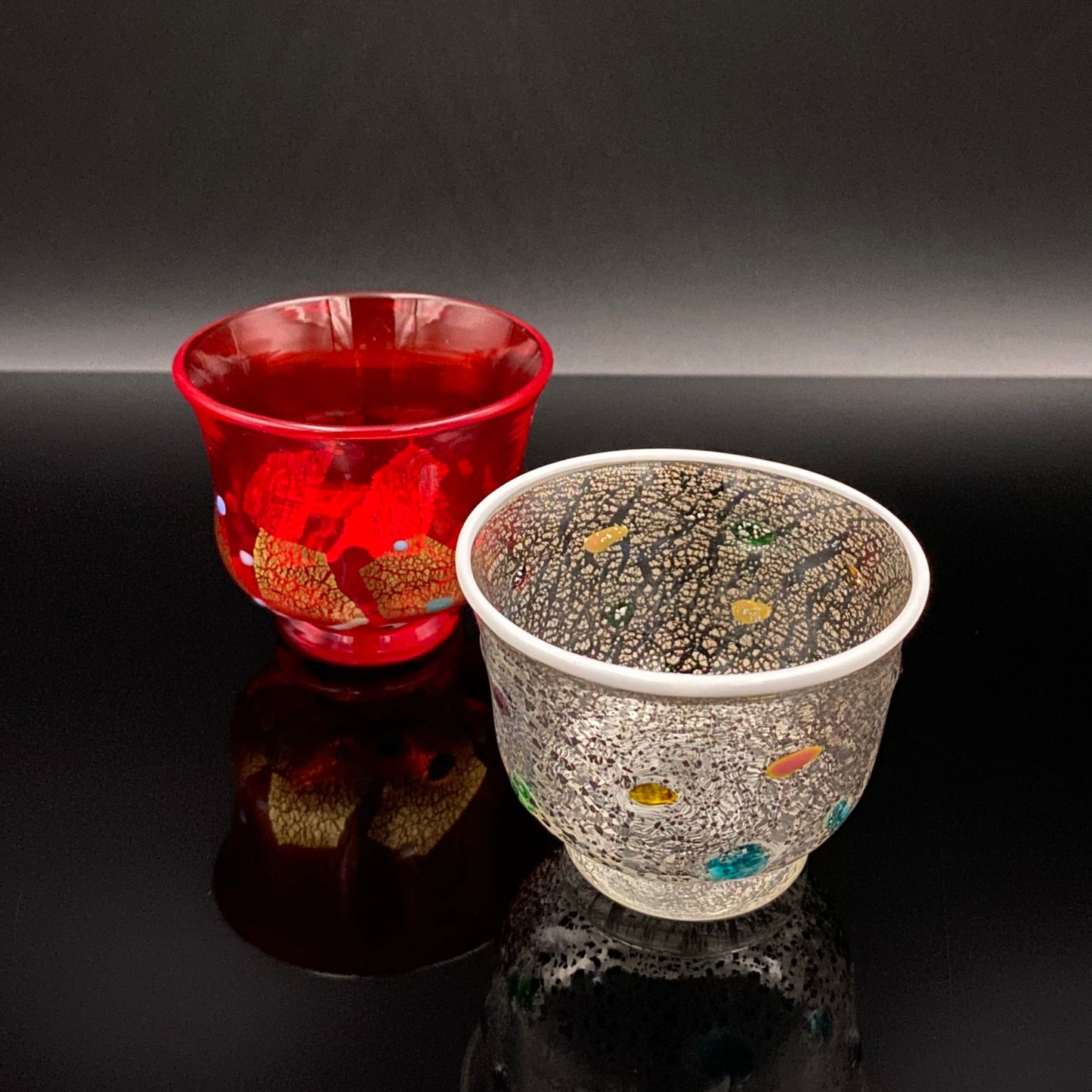 石井 康治 作 『祝盃』手吹き硝子 赤白酒盃2点セット #54