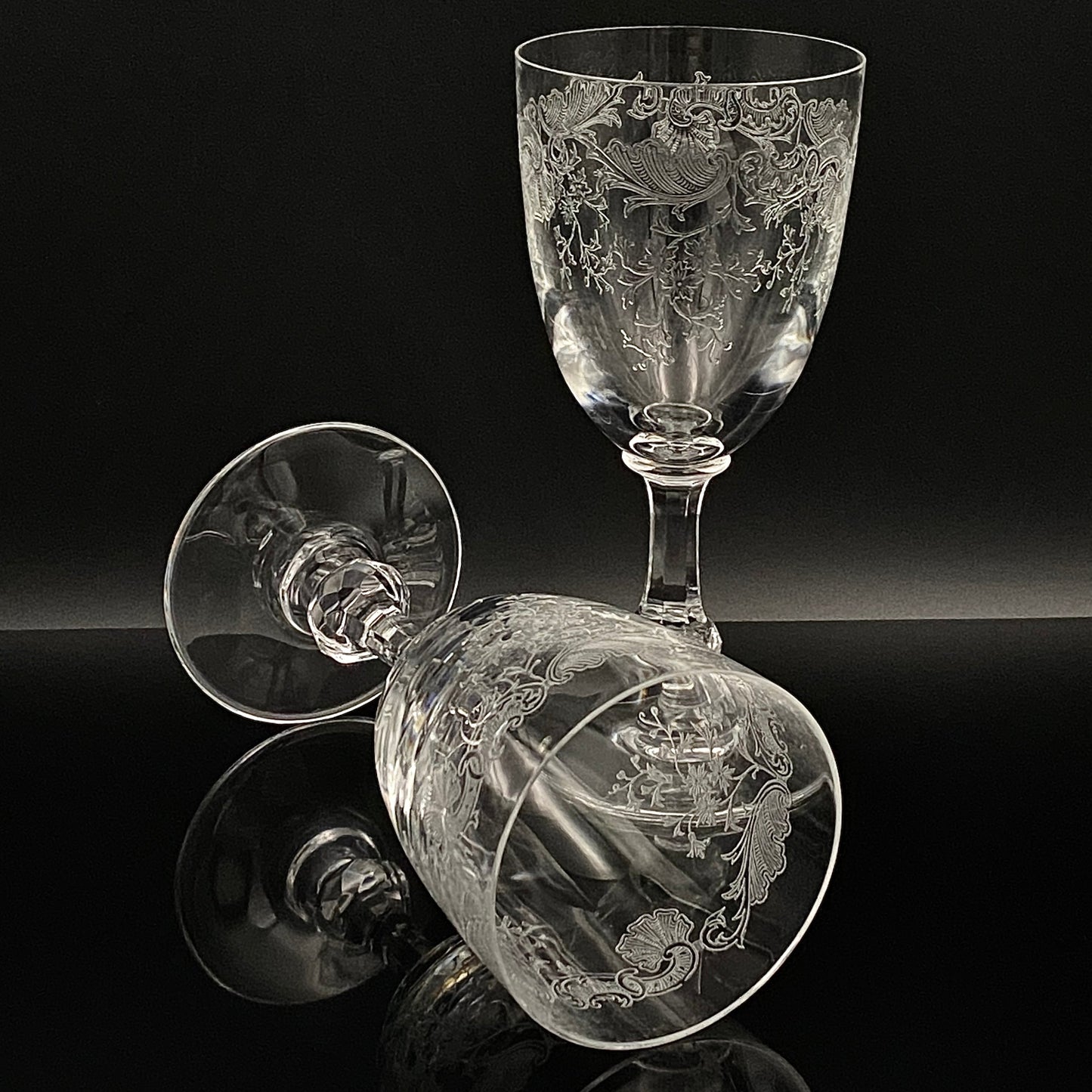 Old Saint Louis Crystal(オールド サンルイ クリスタル )1910年代 モデル Lorraine(ロレーヌ)花唐草文様 グラス2点セット #77