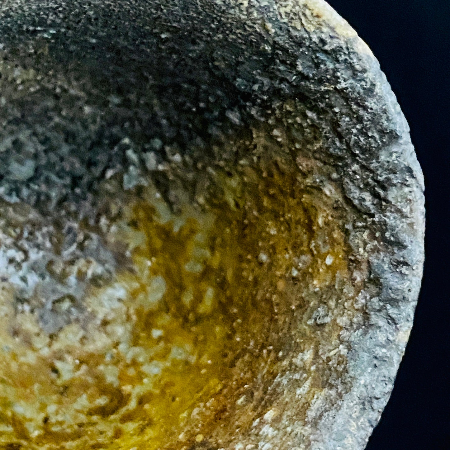 Museum Angewandte Kunst Frankfurt Collection Artist Shoji Takahara, Bizen Ware Yohen Goma Hai-Kaburi Sake Cup, Crafted Under Two Important Intangible Cultural Properties #328