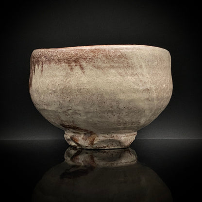 玉隆山吉田萩苑（Shuen Yoshida）直传弟子 永久胜斎（Nagahisa Shosai）作 萩烧 割高台白萩柿彩茶碗 《祝古希贺》 三连式登窑陶胜庵 洋酒杯 威士忌杯 #333