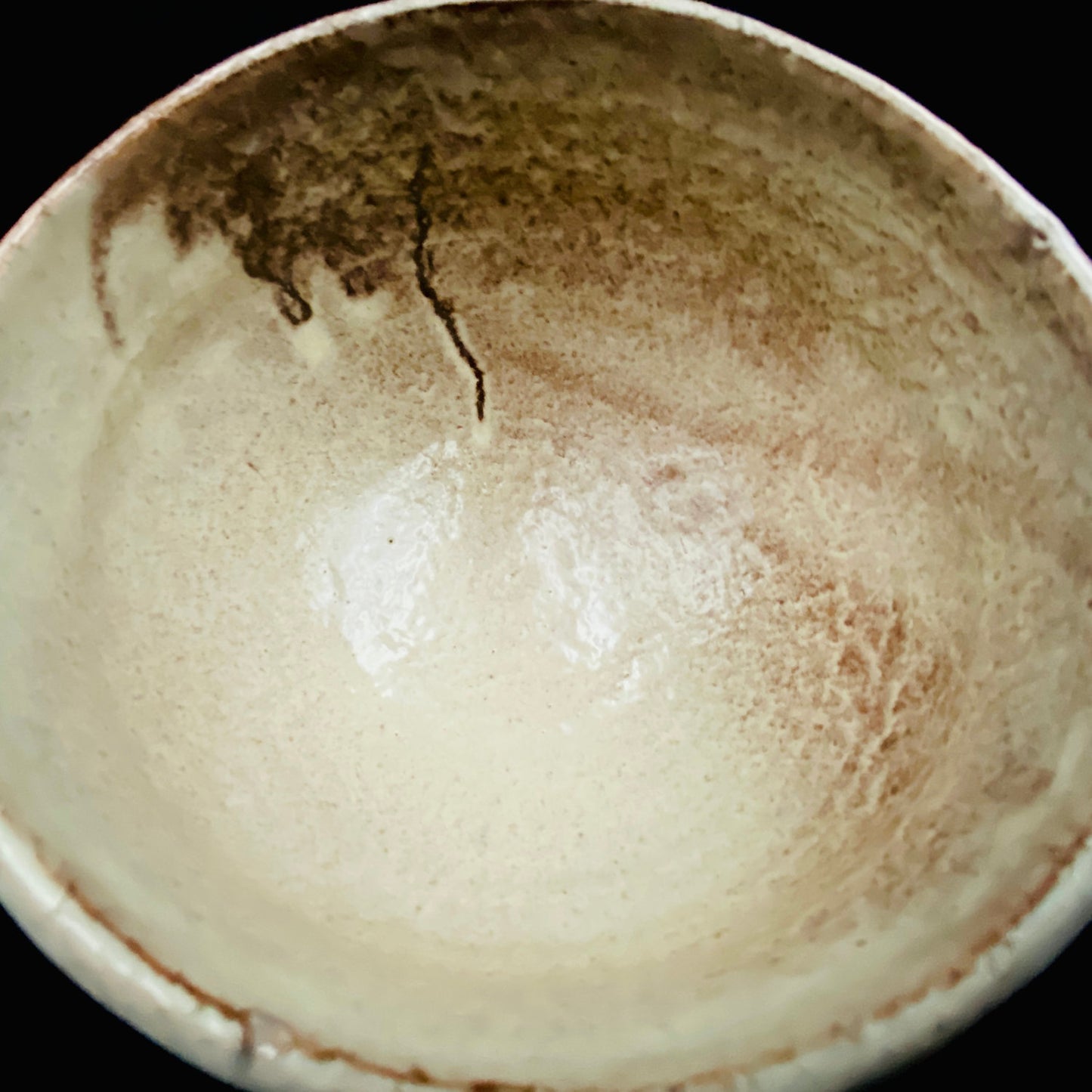玉隆山吉田萩苑（Shuen Yoshida）直传弟子 永久胜斎（Nagahisa Shosai）作 萩烧 割高台白萩柿彩茶碗 《祝古希贺》 三连式登窑陶胜庵 洋酒杯 威士忌杯 #333