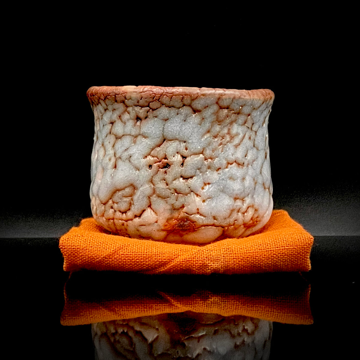 土岐市指定無形文化財保持者 皇室献上窯 陽山窯 水野 澤三 作 鼠志野ぐい呑 和のショットグラス #353