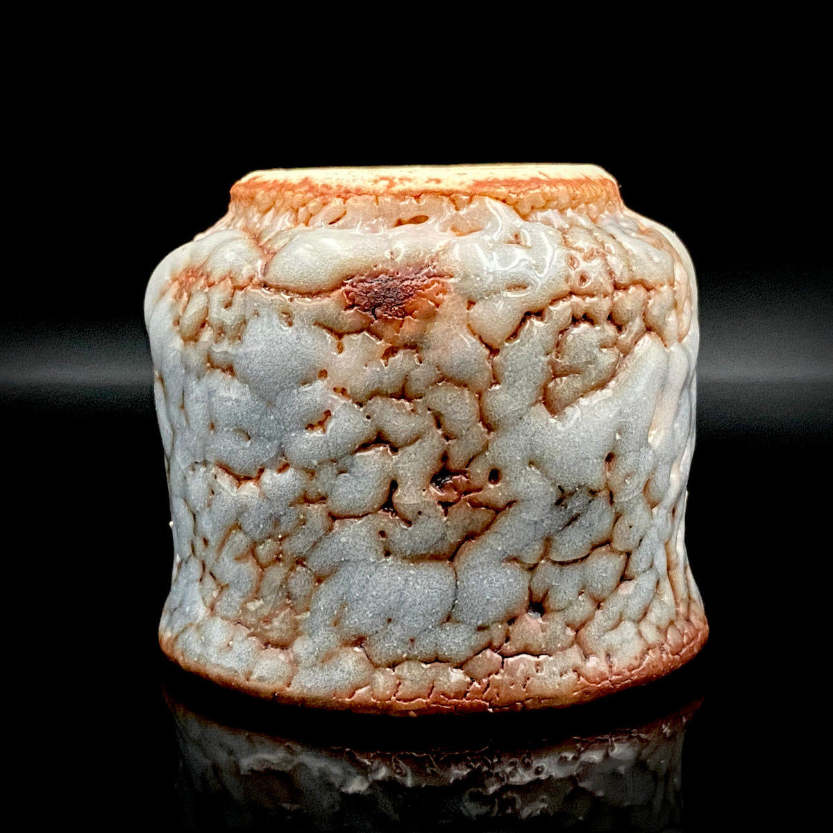 土岐市指定無形文化財保持者 皇室献上窯 陽山窯 水野 澤三 作 鼠志野ぐい呑 和のショットグラス #353