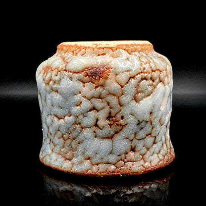 土岐市指定無形文化財保持者 皇室献上窯 陽山窯 水野 澤三 作 鼠志野ぐい呑 和のショットグラス #353