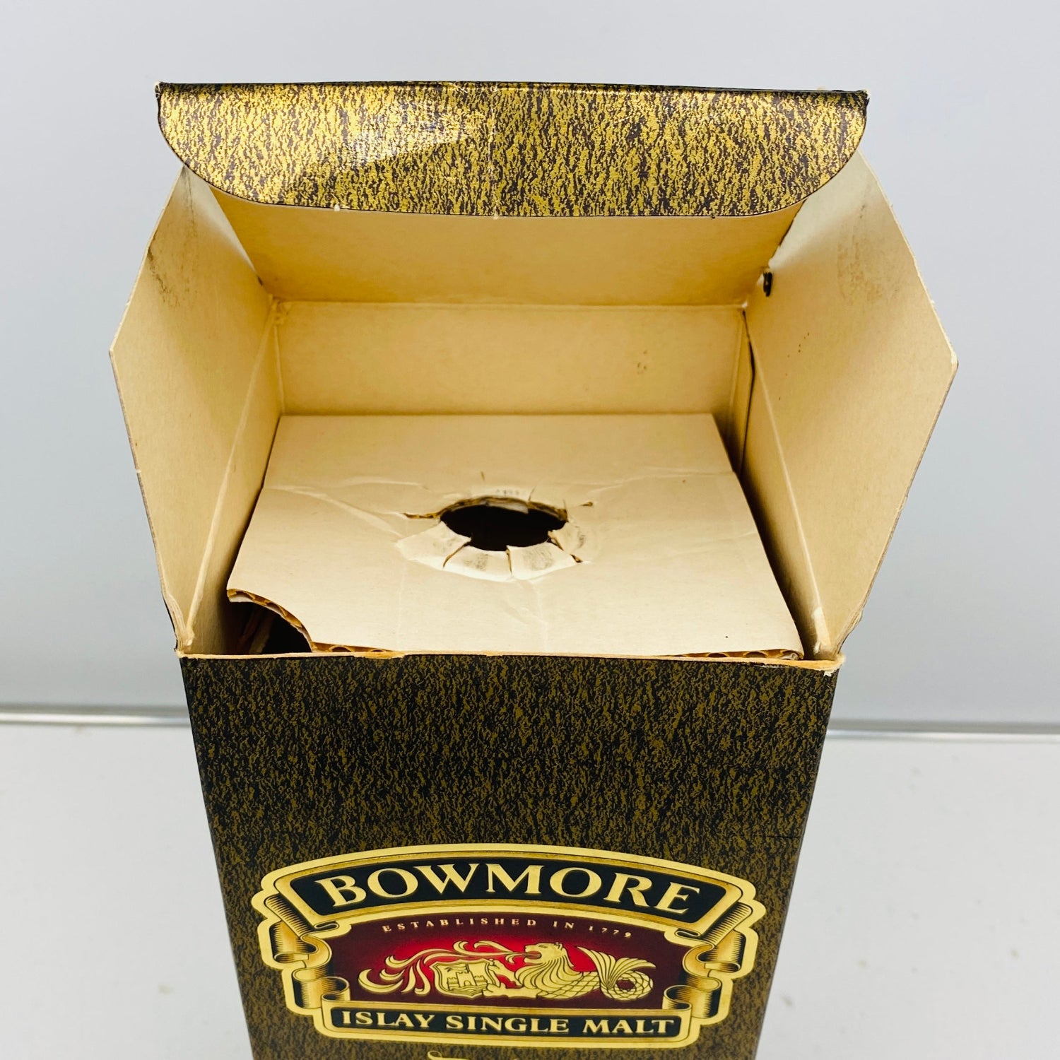 1979年以降流通、ボウモア（BOWMORE）デラックス（DELUX）1,000ml, 43