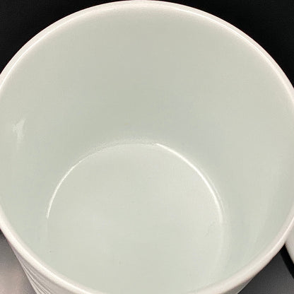 人間国宝 井上 萬二 作 白磁彫文 湯呑 陶器グラス #42