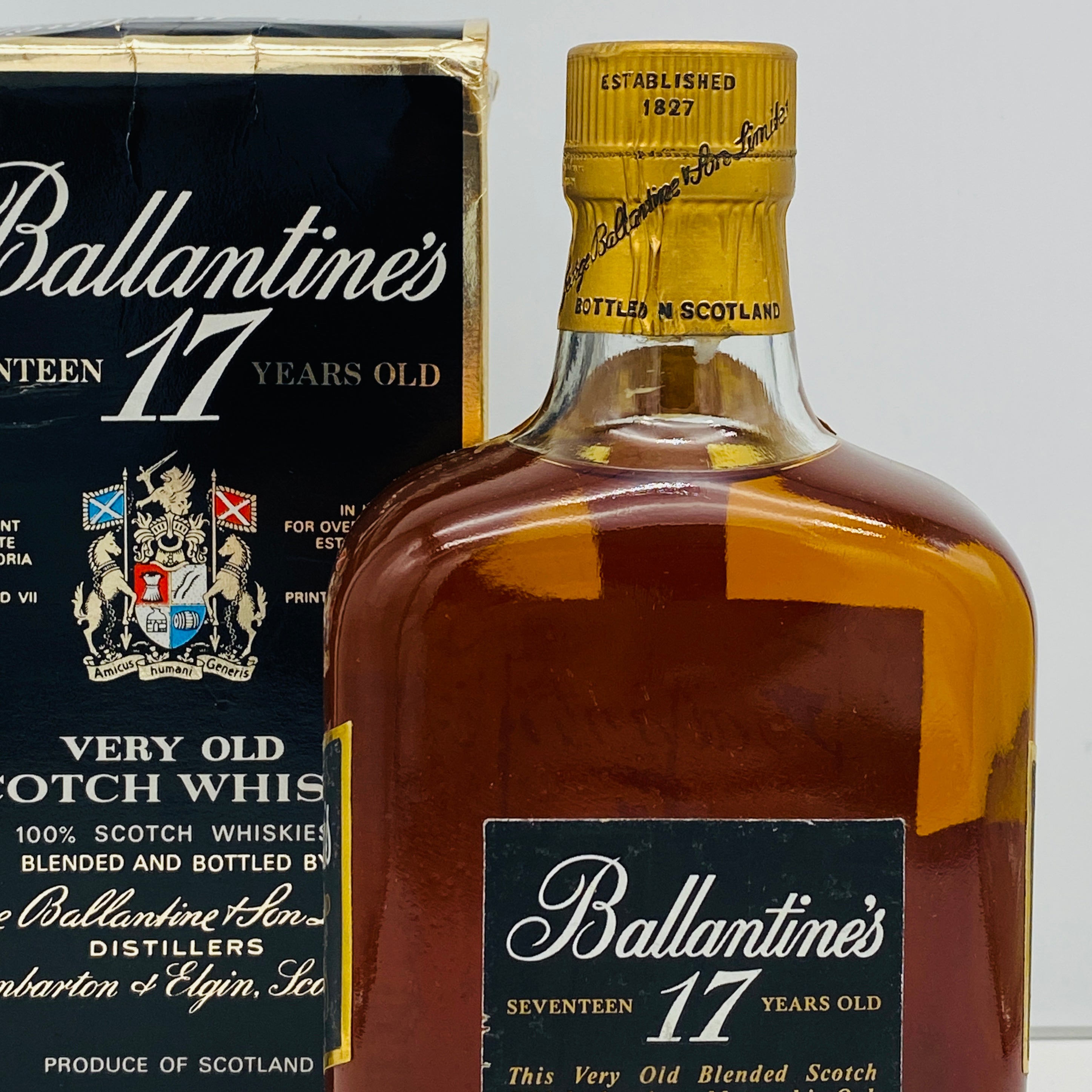 1970年代流通、バランタイン 17年 760ml, 43% 青赤旗ラベル（Blue-Red