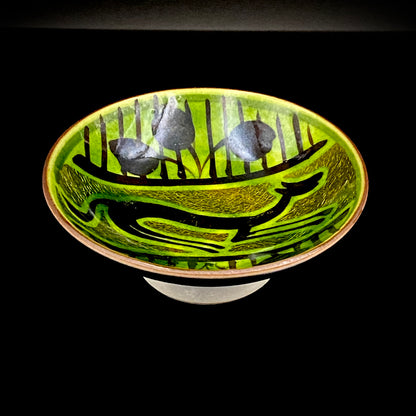 石川県無形文化財 日展特選作家 松本佐一 作 金彩緑彩黒絵象嵌風 ぐい呑 平盃 和のショットグラス #317
