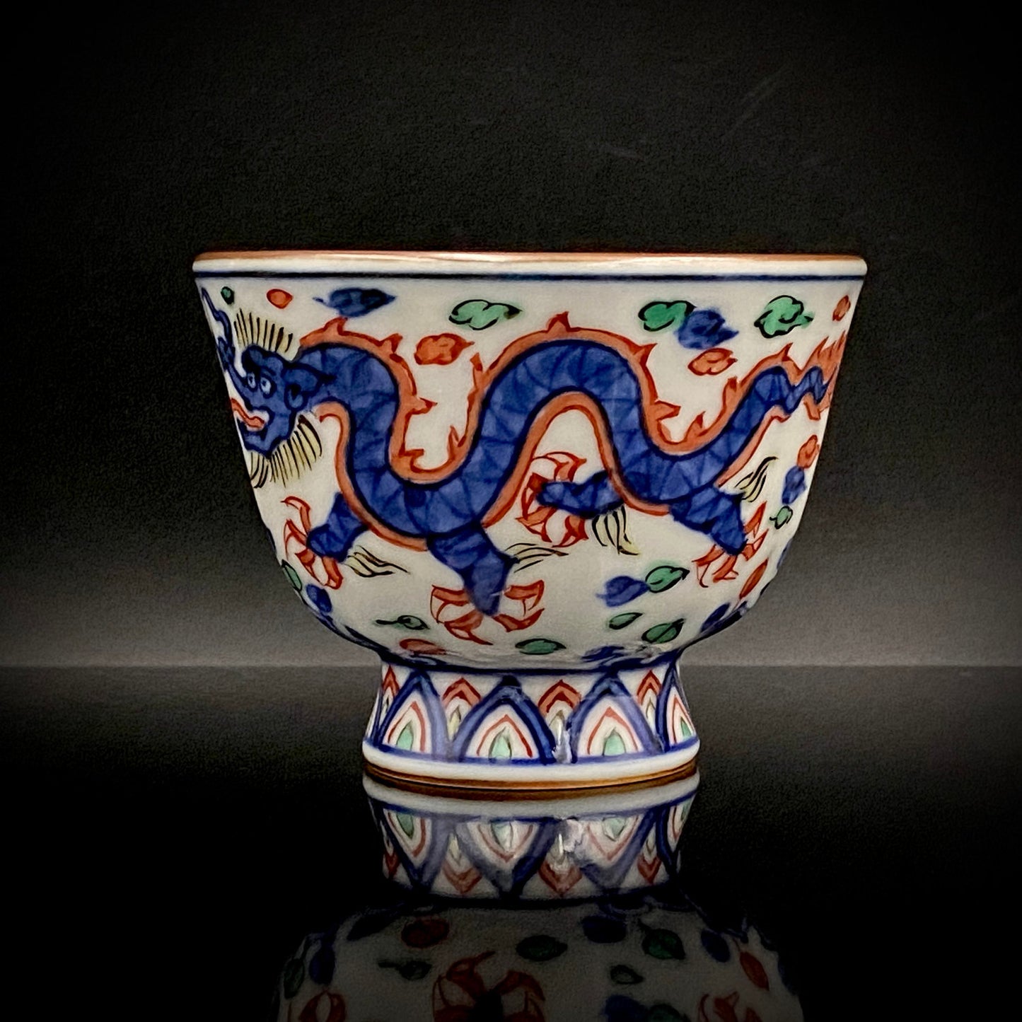Kyoto Kiyomizu Ware, Master Artisan of Kyoto, Traditional Craftsman Shosen Tsuchiyama: Heian Shosen Polychrome Dragon and Phoenix Sake Cup, Guinomi, Japanese Shot Glass #377