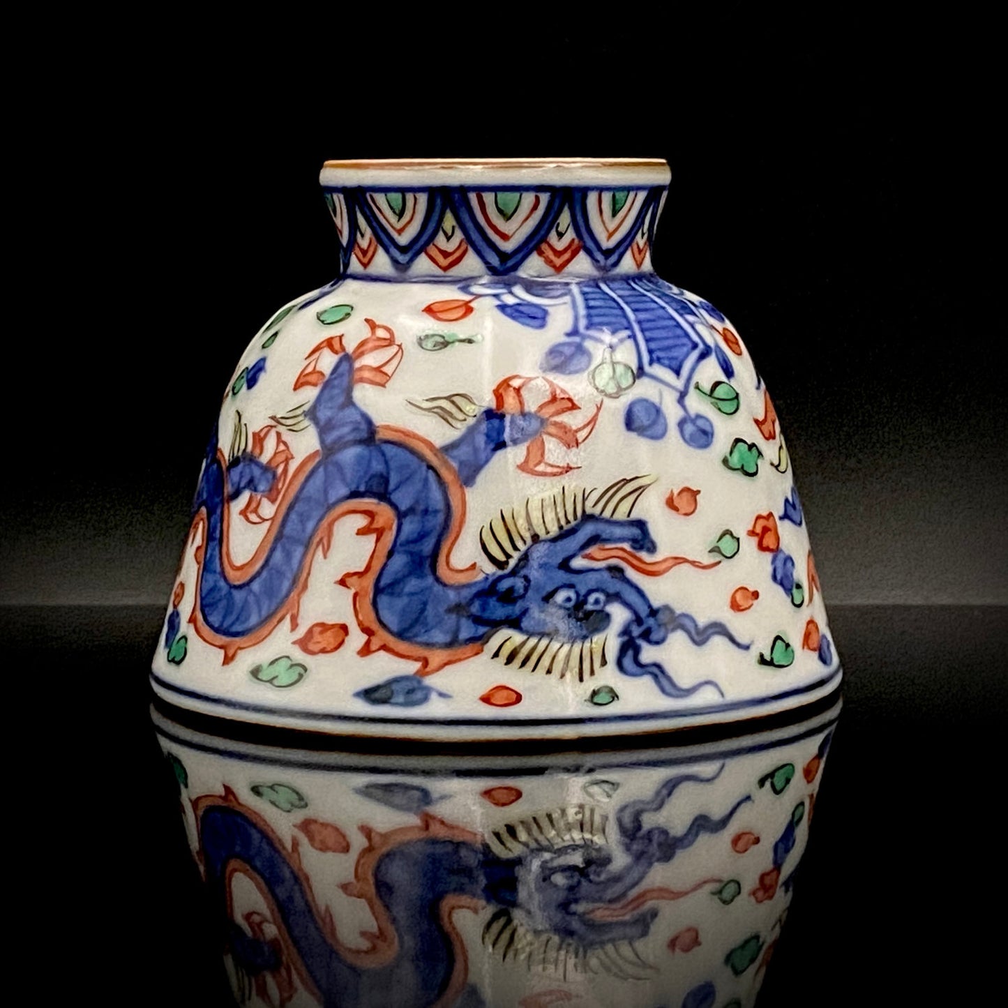 Kyoto Kiyomizu Ware, Master Artisan of Kyoto, Traditional Craftsman Shosen Tsuchiyama: Heian Shosen Polychrome Dragon and Phoenix Sake Cup, Guinomi, Japanese Shot Glass #377