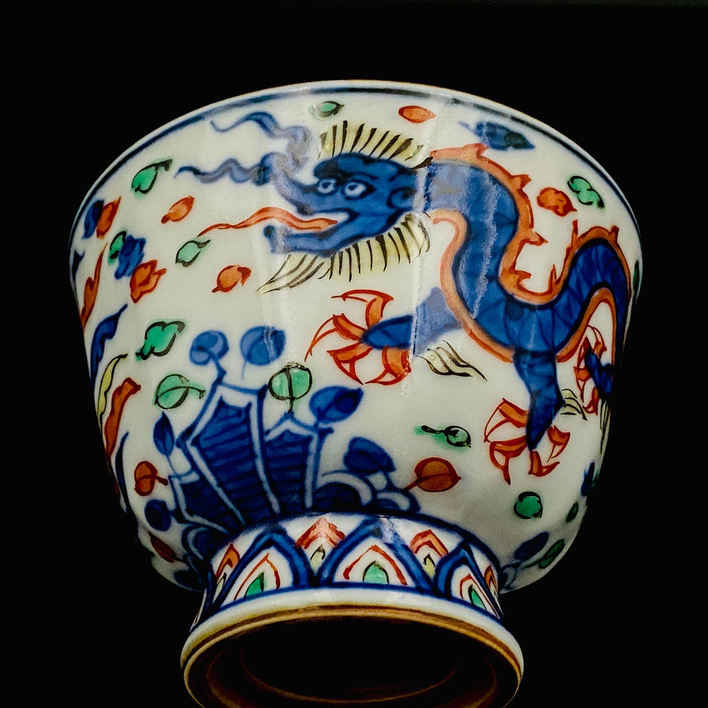 Kyoto Kiyomizu Ware, Master Artisan of Kyoto, Traditional Craftsman Shosen Tsuchiyama: Heian Shosen Polychrome Dragon and Phoenix Sake Cup, Guinomi, Japanese Shot Glass #377