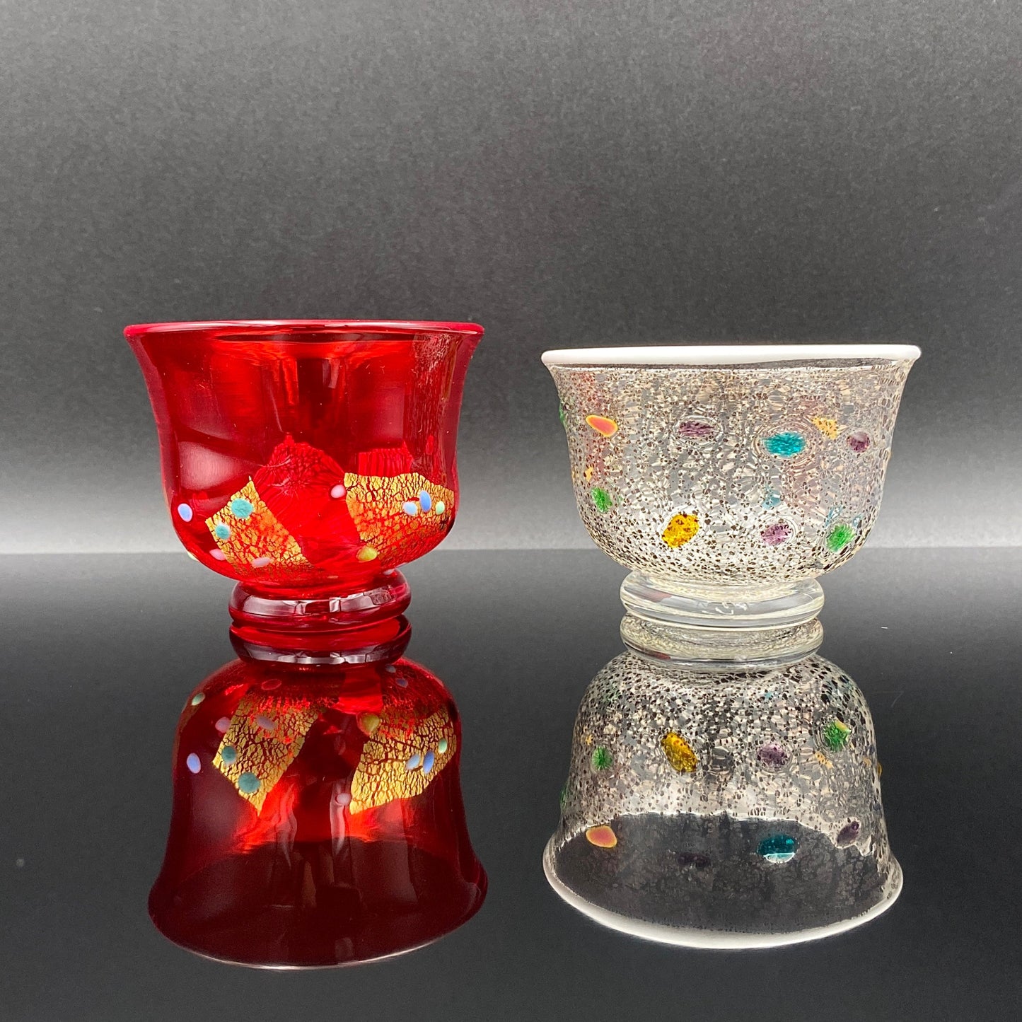 石井 康治 作 『祝盃』手吹き硝子 赤白酒盃２点セット #54