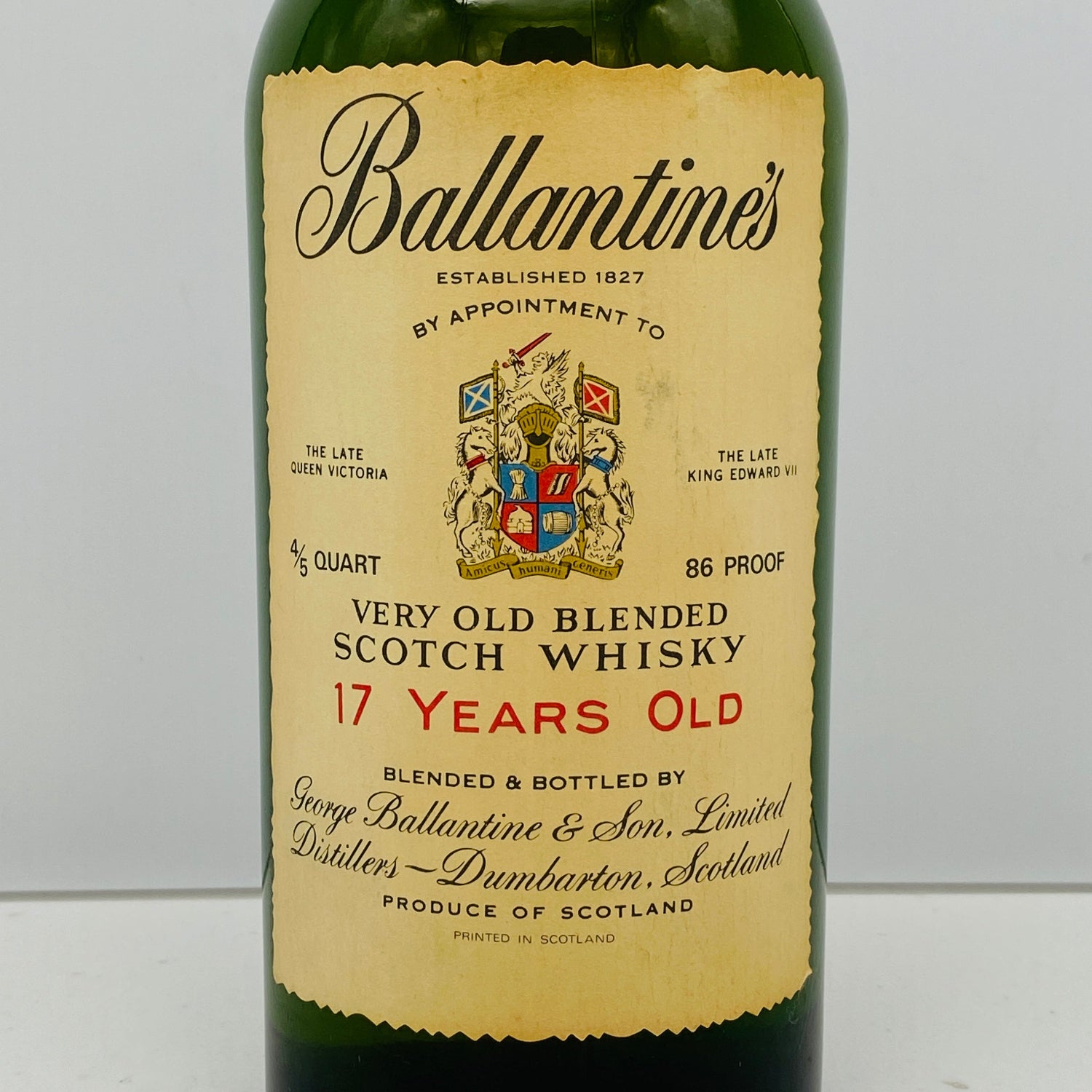 1970年代流通、バランタイン 17年 4/5QUART, 43% 青赤旗ラベル（Blue