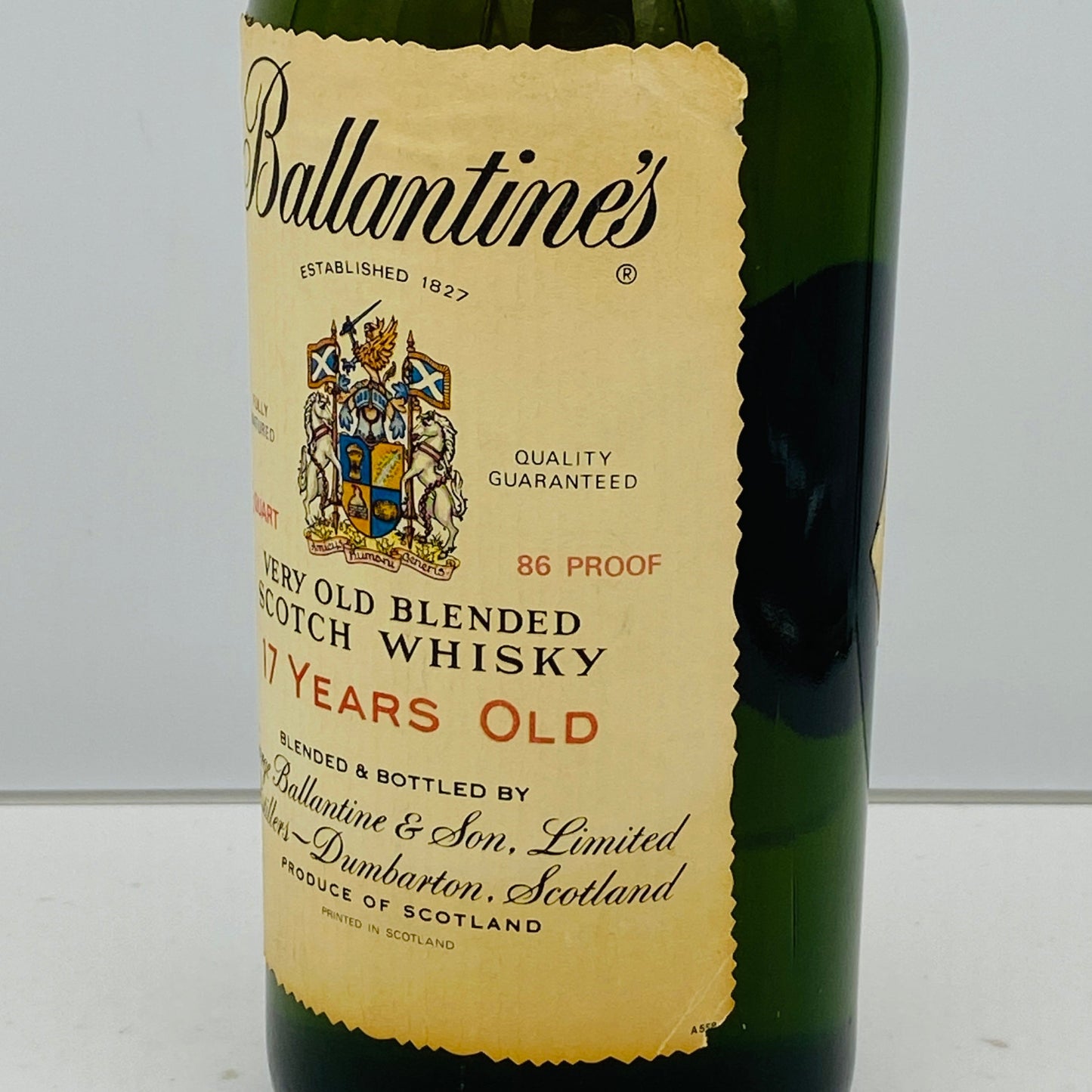 1980年代前半流通、バランタイン 17年 4/5QUART, 43% 青青旗ラベル（Blue-Blue Flag） #60