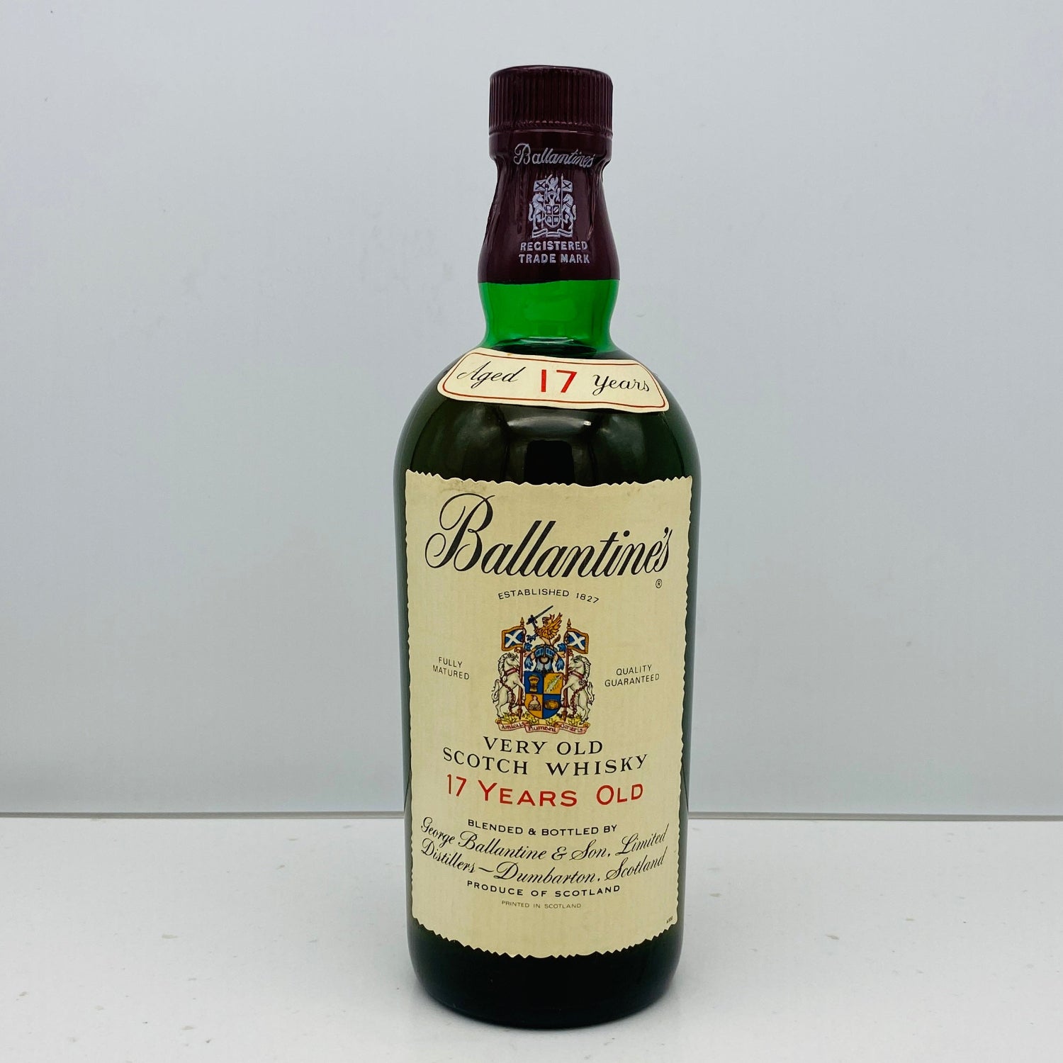 Ballantine's17Years Oldウイスキー1980〜1990年流通 1980年代半ば流通、バランタイン 17年 750ml, 43% 青青旗ラベル（Blue