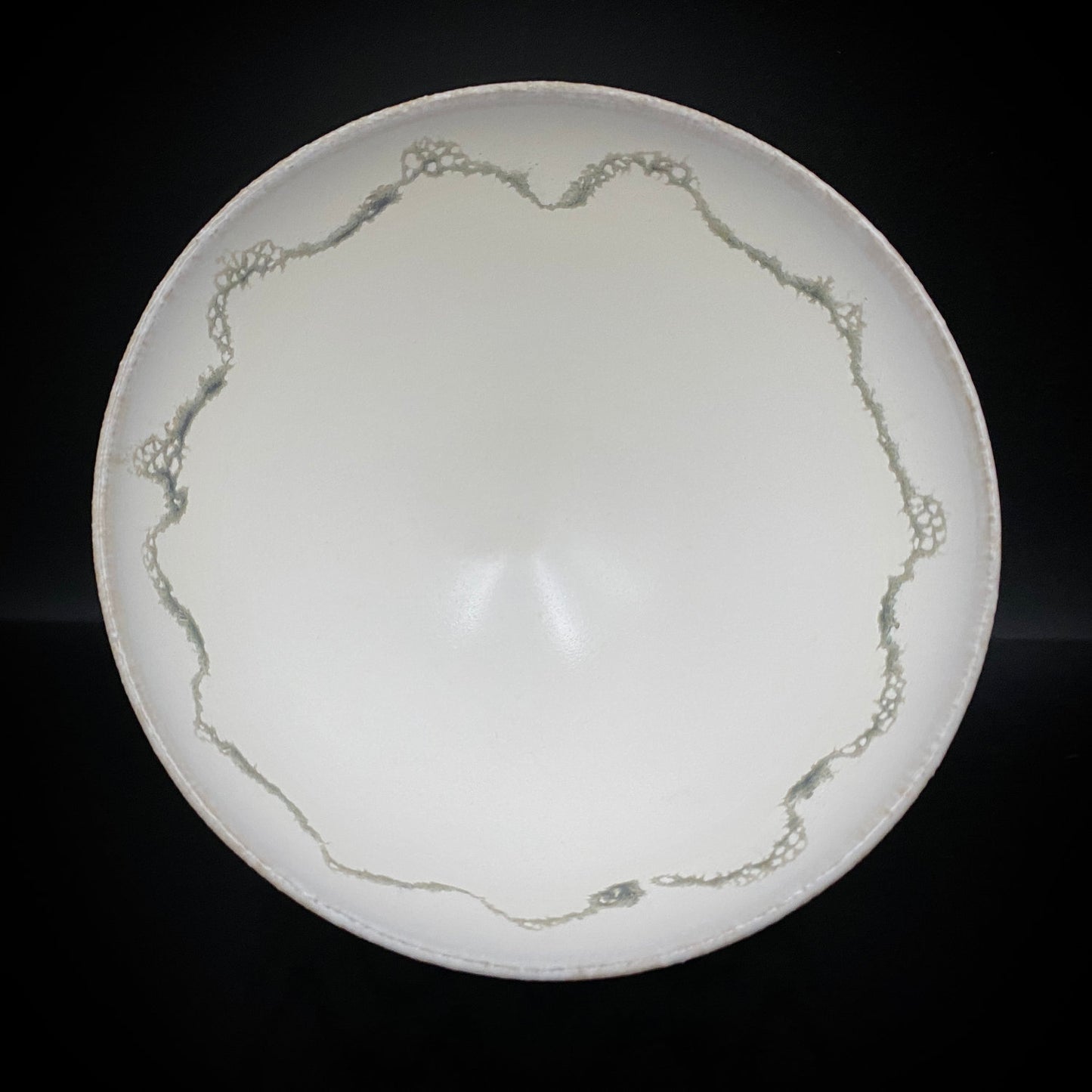 师从人间国宝清水卯一（Shimizu Uichi、父）、荣获松下奖 蓬莱窑 清水 保孝（Shimizu Yasutaka）作 白釉收缩窑变波纹茶碗 和风威士忌杯 #378