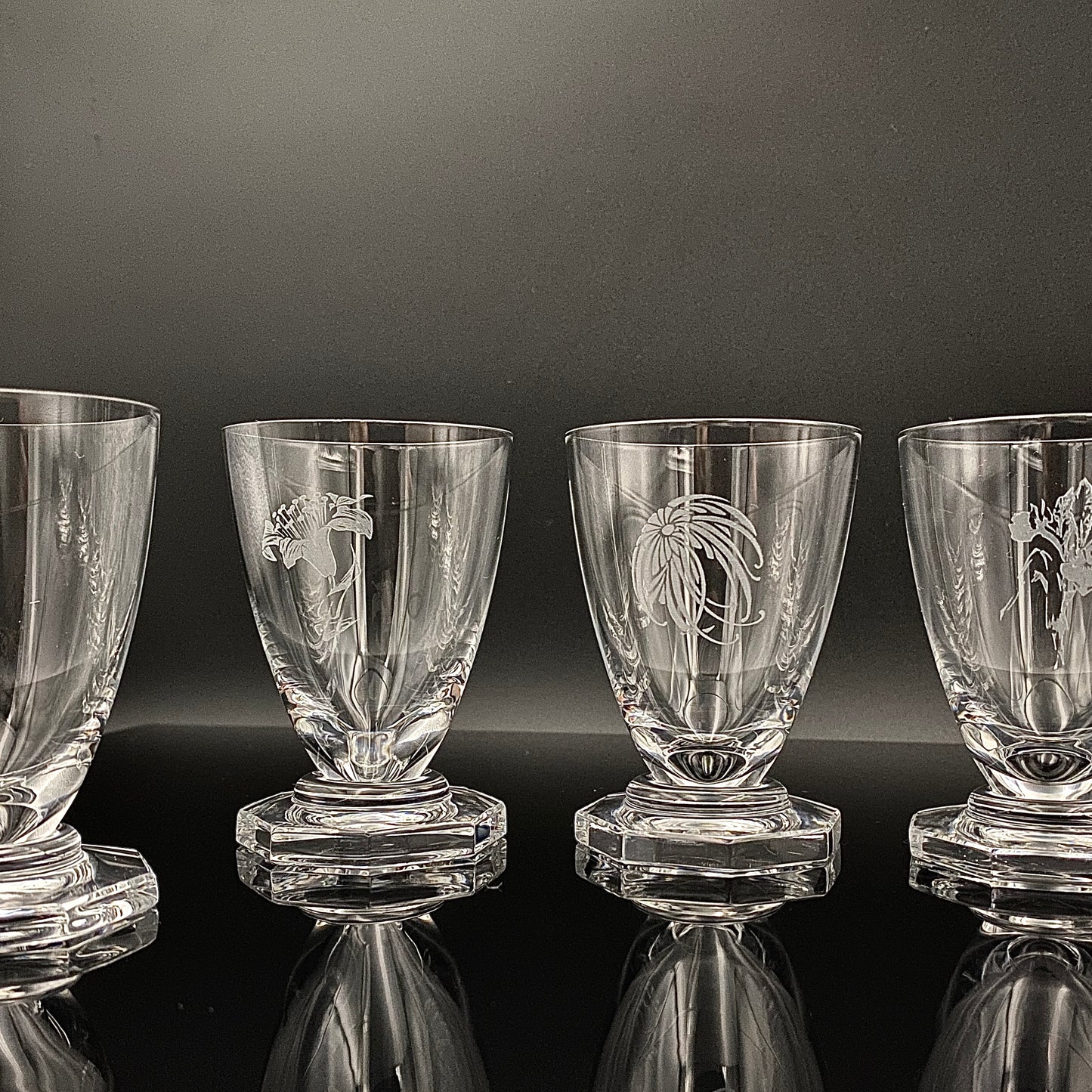 DAUM CRYSTAL（ドームクリスタル） Vette de Saison（ヴェット・ドゥ・セゾン） 花文彫刻 グラス6点セット #73