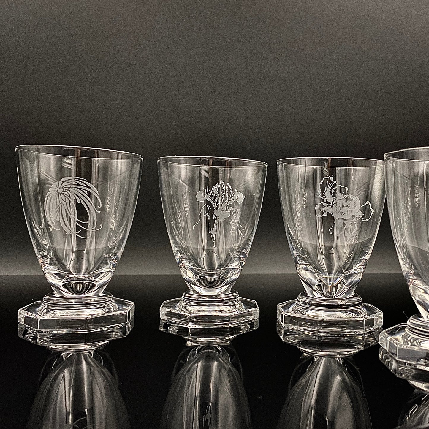 DAUM CRYSTAL（ドームクリスタル） Vette de Saison（ヴェット・ドゥ・セゾン） 花文彫刻 グラス6点セット #73