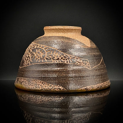 伊万里 渚窯 高木 和安 作 縄文刻文窯変茶盌 抹茶碗 酒器 原始美術 和のロックグラス #392