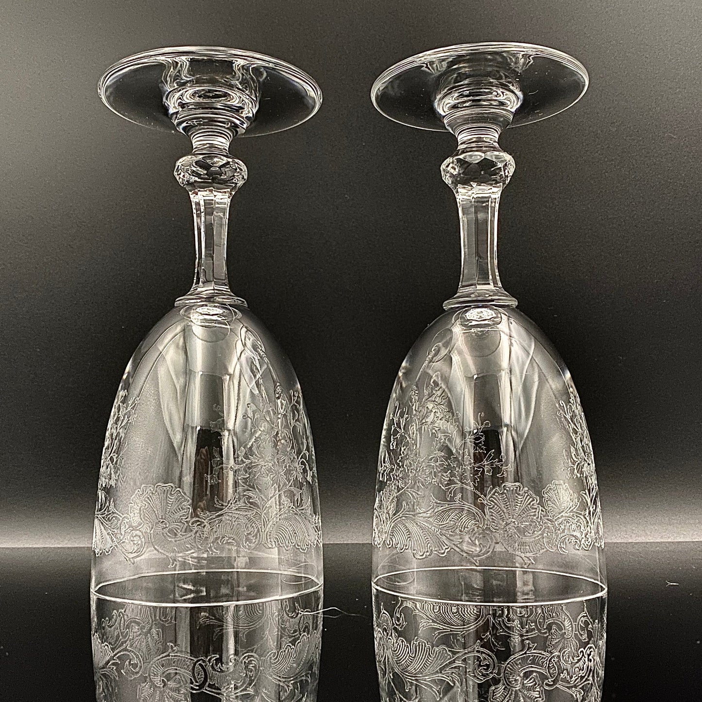 Old Saint Louis Crystal（オールド サンルイ クリスタル ）1910年代 モデル Lorraine（ロレーヌ）花唐草文様 グラス２点セット #77