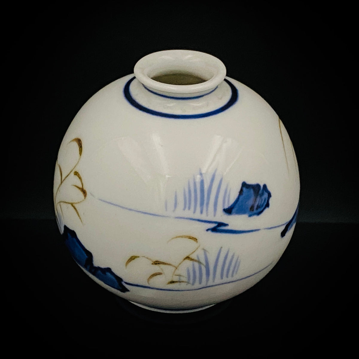 愛知 犬山焼 呉須赤絵吉祥文字文碗 乾山風秋草文筒型向付 呉須山水図丸小壺 煎茶碗 酒器 3点セット #345