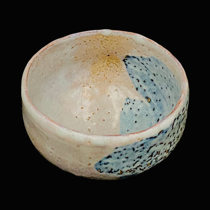 师从人间国宝十代三轮休雪（三轮休和） 玉隆山窑 吉田萩苑（Yoshida Shuen）作 鬼萩青釉白萩茶碗 抹茶碗 酒器 和风威士忌杯 #430