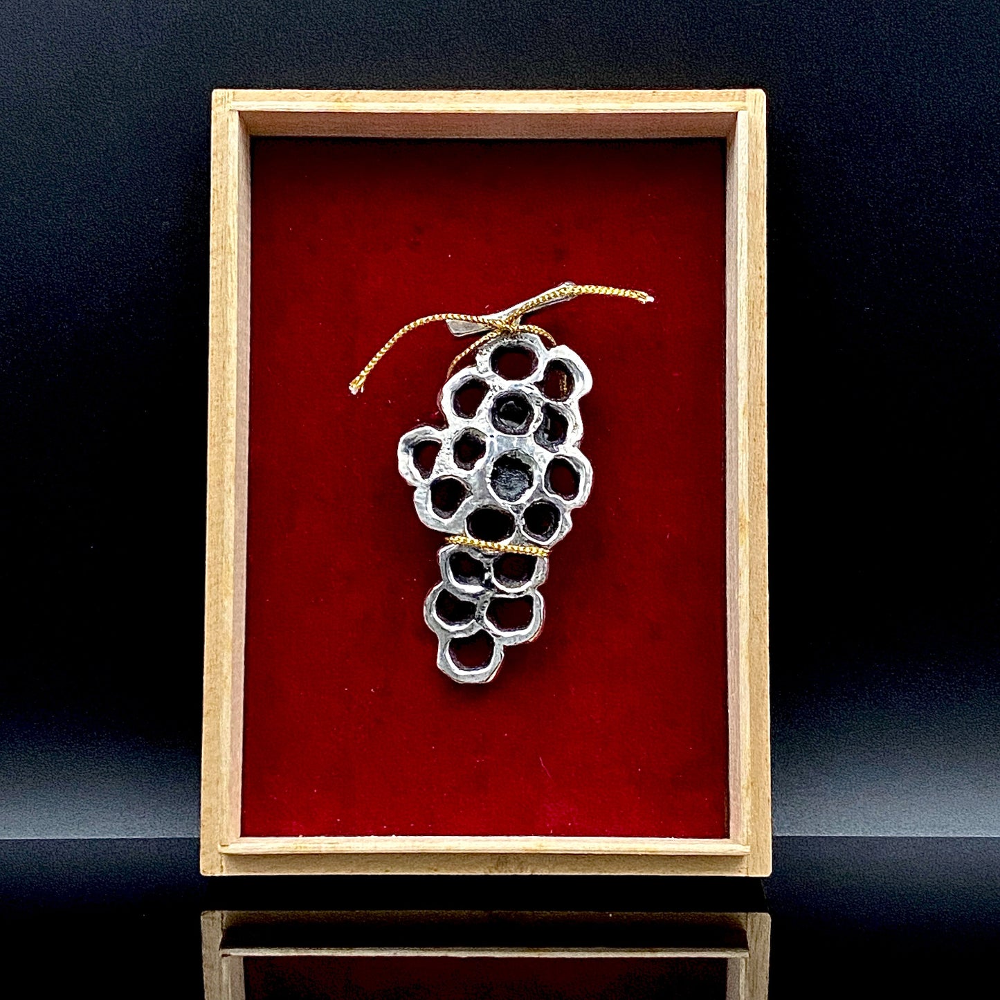 北村 一朗 作 金属工芸 栓抜き ぶどう #98