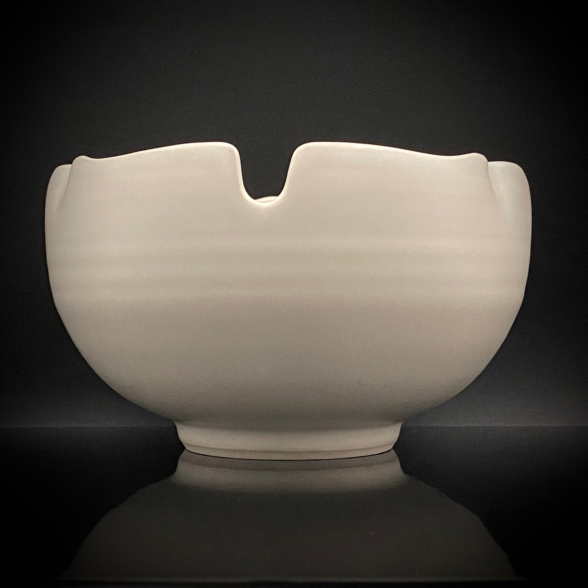 Kyoto Prefecture Cultural Merit Award Recipient, Sodeisha Founder Hikaru Yamada, White-Glazed Bowl, Ice Bowl #420