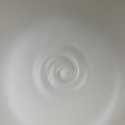 Kyoto Prefecture Cultural Merit Award Recipient, Sodeisha Founder Hikaru Yamada, White-Glazed Bowl, Ice Bowl #420