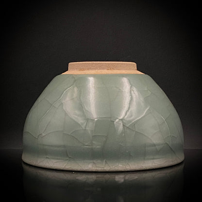 Japan Traditional Art Crafts Exhibition Selected Artist, Japan Art Crafts Association Associate Member, Hidekazu Nakamura, Celadon Tenmoku Bowl with Multi-Layered Ice-Crackle Craquelure, Japanese-Style Rocks Glass #436