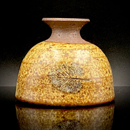 北国風雪賞受賞 能登大社焼創始者 磯見忠司 作 真葉手 酒盃 高足盃 和のショットグラス 古酒用酒器 #443