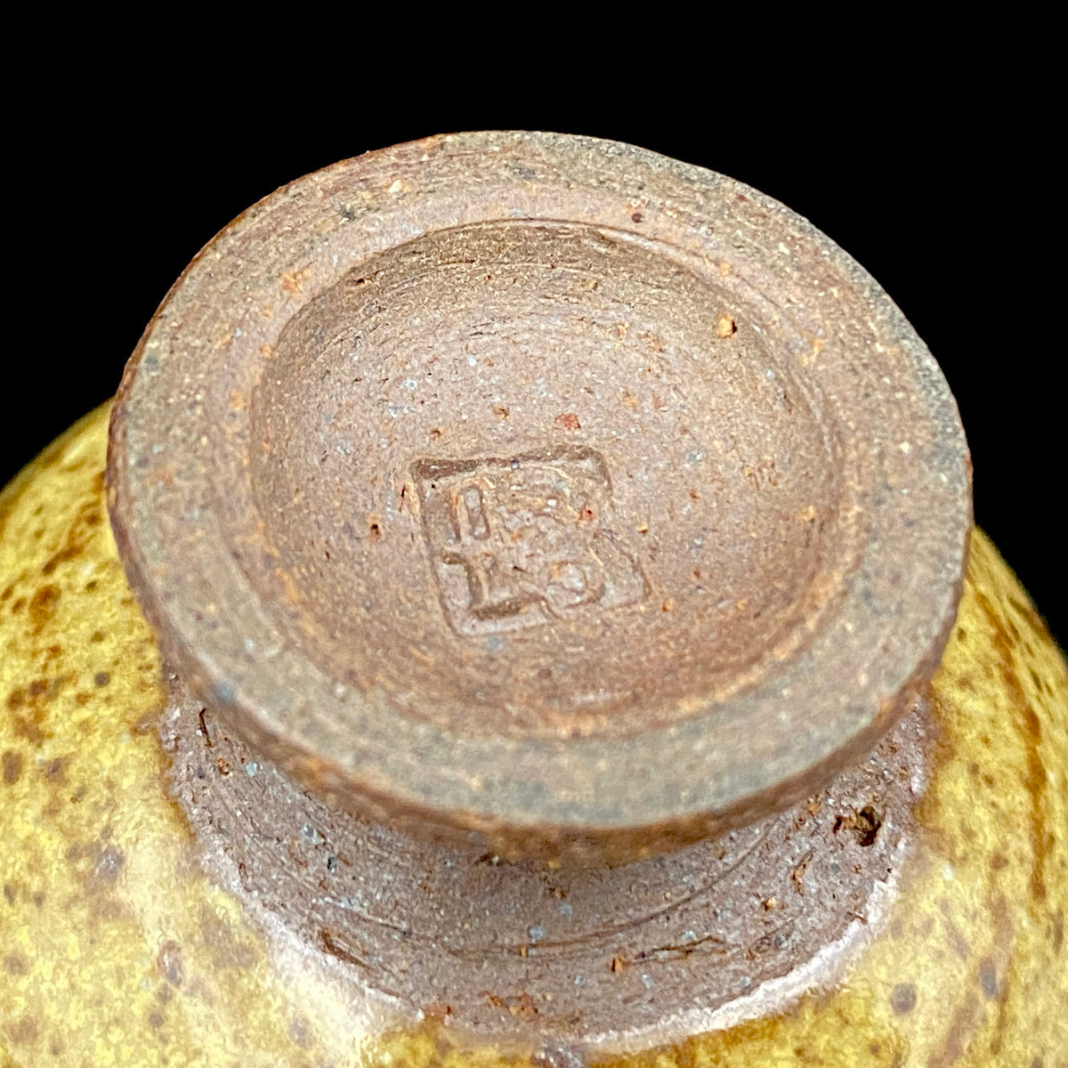 北国風雪賞受賞 能登大社焼創始者 磯見忠司 作 真葉手 酒盃 高足盃 和のショットグラス 古酒用酒器 #443