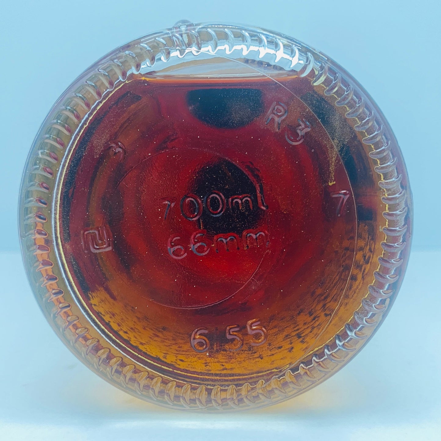 1980年蒸留樽入れ、1993年生産、フィンラガン（Finlaggan）シングルモルトウィスキー、強い男の強い酒、スーパーハード60度。#137