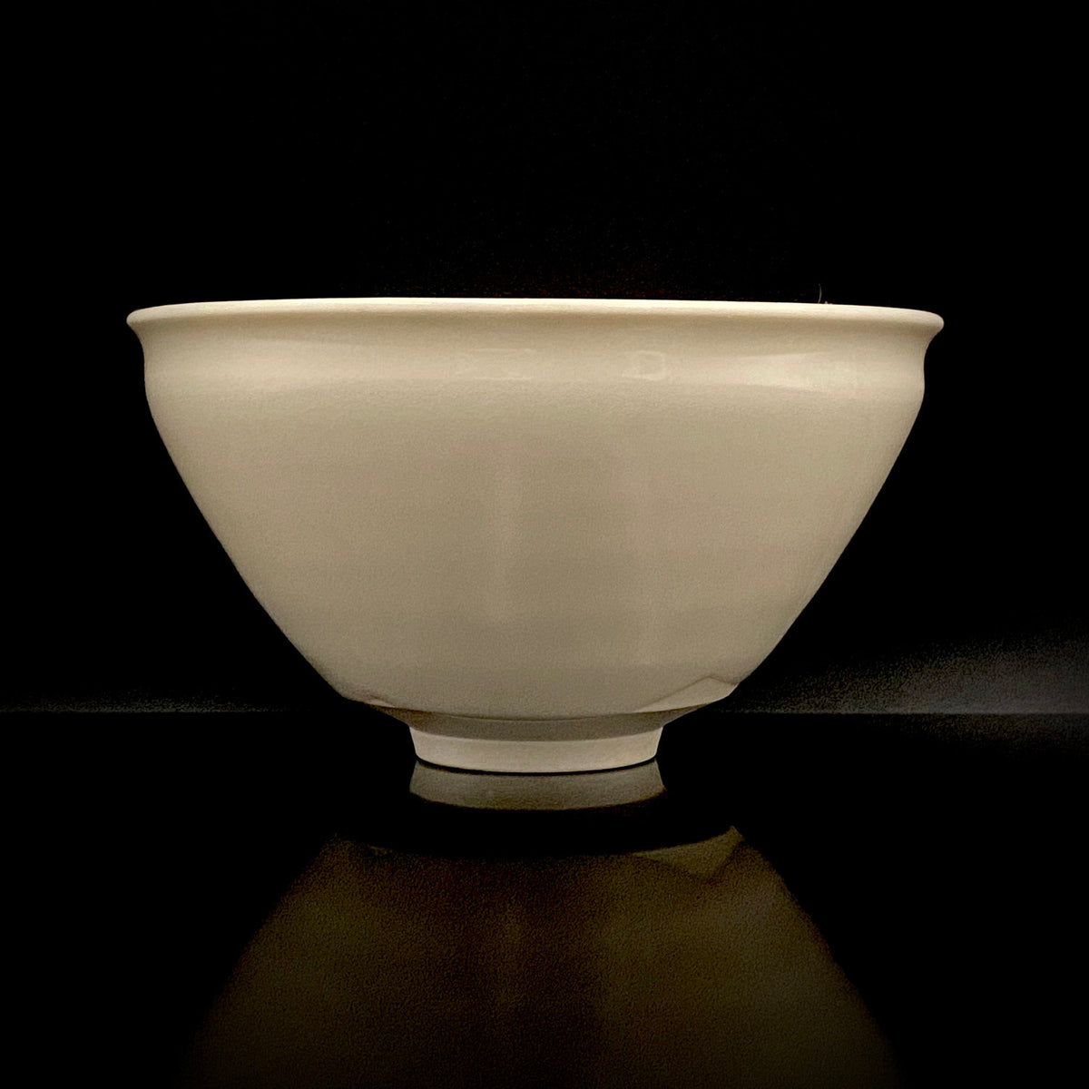 Regular Member of Japan Handicrafts Council: Teiichi Oketani II - Kinindate White Tenmoku Tea Bowl, Matchawan, Sake Vessel, Ice Bowl, Kyoto-Kiyomizu Ware #408