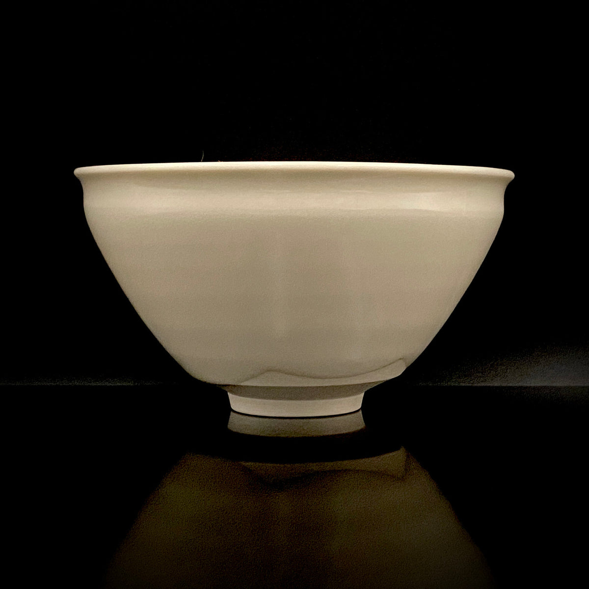 Regular Member of Japan Handicrafts Council: Teiichi Oketani II - Kinindate White Tenmoku Tea Bowl, Matchawan, Sake Vessel, Ice Bowl, Kyoto-Kiyomizu Ware #408