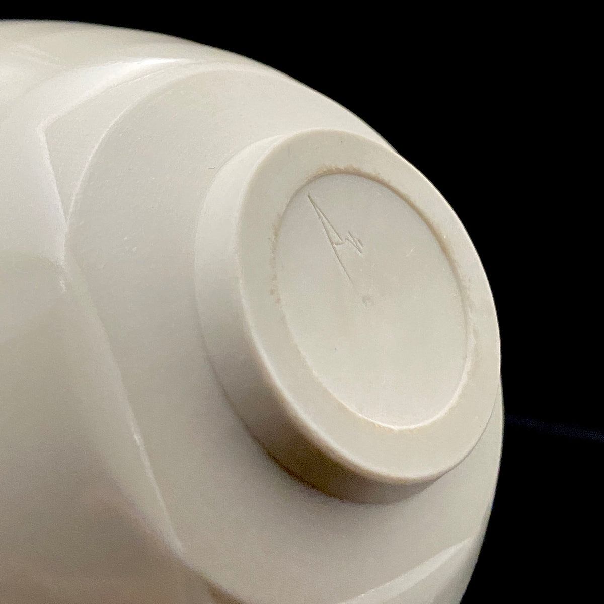 Regular Member of Japan Handicrafts Council: Teiichi Oketani II - Kinindate White Tenmoku Tea Bowl, Matchawan, Sake Vessel, Ice Bowl, Kyoto-Kiyomizu Ware #408