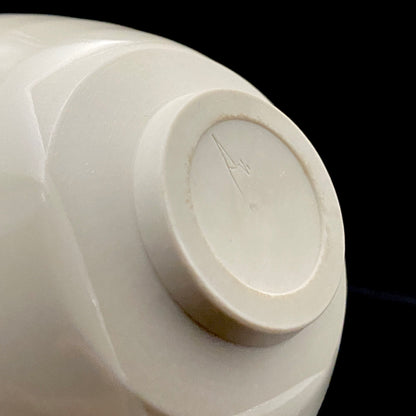 Regular Member of Japan Handicrafts Council: Teiichi Oketani II - Kinindate White Tenmoku Tea Bowl, Matchawan, Sake Vessel, Ice Bowl, Kyoto-Kiyomizu Ware #408