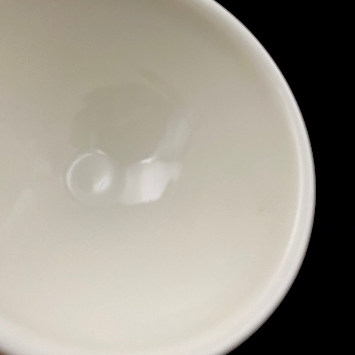 Regular Member of Japan Handicrafts Council: Teiichi Oketani II - Kinindate White Tenmoku Tea Bowl, Matchawan, Sake Vessel, Ice Bowl, Kyoto-Kiyomizu Ware #408