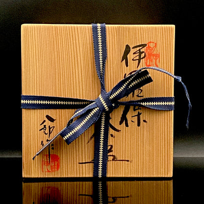 濑户市指定无形文化财 陶瓷灰釉技法保持者 太子窑 铃木八郎（Suzuki Hachiro）作 伊罗保 茶碗 和风岩石杯 美国大都会艺术博物馆参展作家 师事藤井达吉 #458