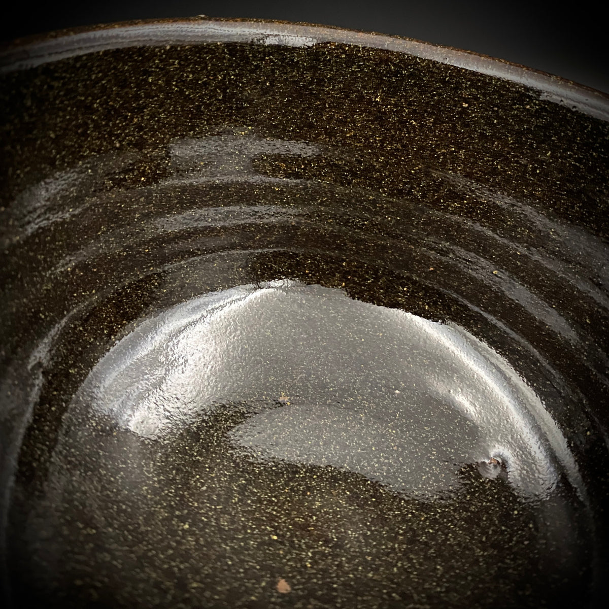 宮内庁東宮御所御用品制作作家 木村 一郎 作 黒柿釉茶盌 和のロックグラス 古酒用酒器  #464