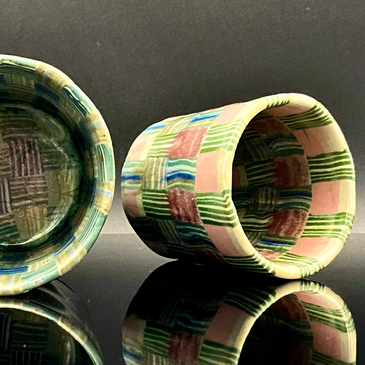 内田泰秀 晩年成熟期の傑作、失われた幻の技法「表裏貫通錦練上手」陶製ロックグラス２点セット #158