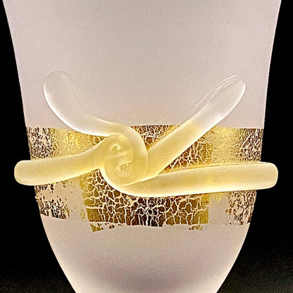 石井 康治 作 手吹き工芸硝子 金彩細工 結び文 酒杯