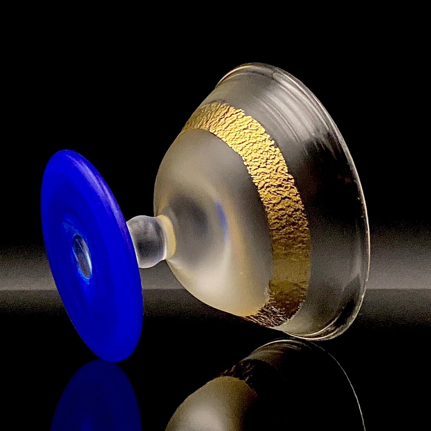 藤田 潤 作 手吹硝子 大振りぐい呑  人気作家の稀少な酒器作品