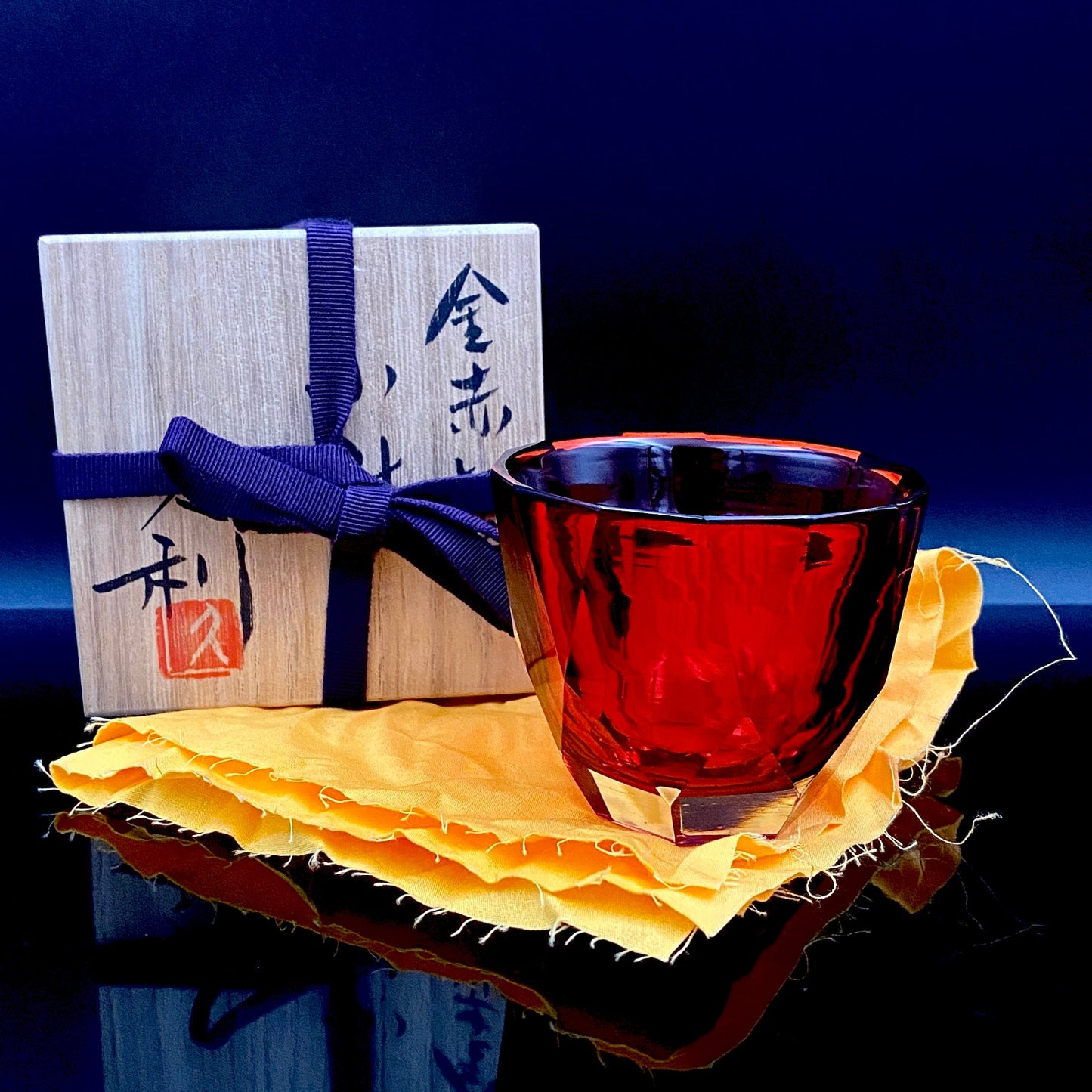 Hand-blown Art Glass by Hisatoshi Iwata, Kin-aka Kiriko (Gold Ruby Glass) Rocks Glass, 1 Piece, #160